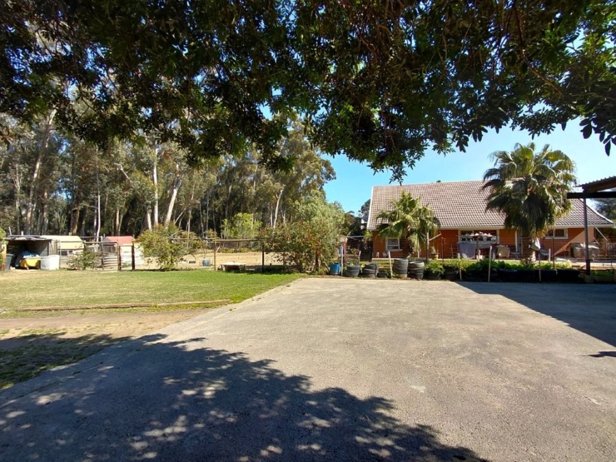5 Bedroom Property for Sale in Penhill Western Cape